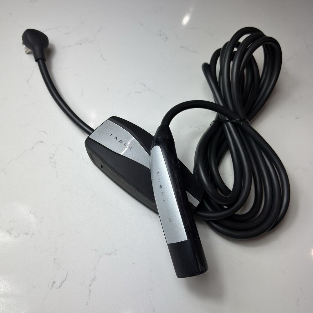 Tesla Mobile Connector PM10178900-M – Original Tesla Charger, Works Great!